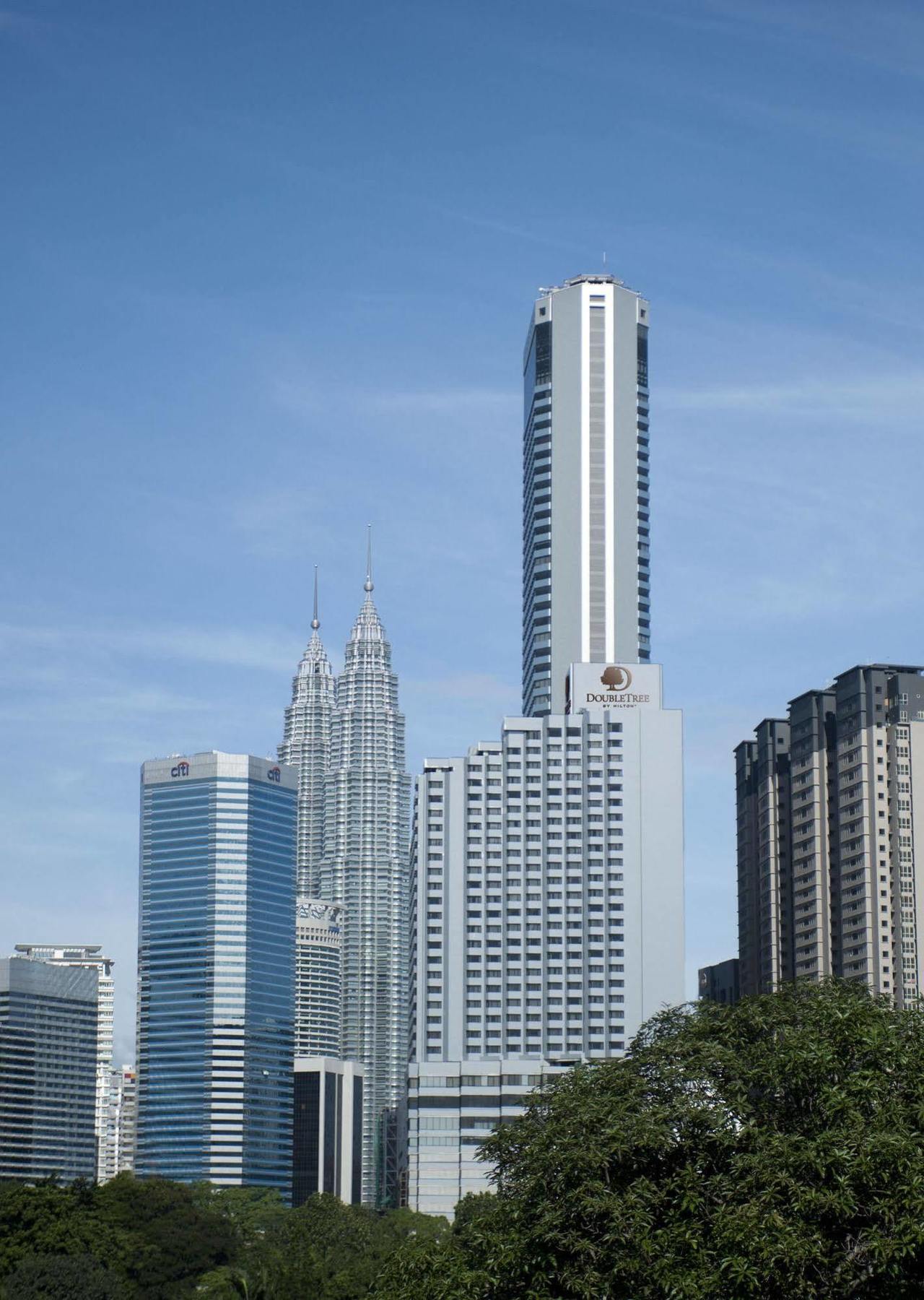 Doubletree By Hilton Kuala Lumpur Hotel Exterior photo The hotel in 2015